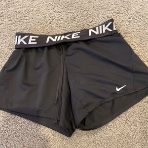 Black Nike shorts